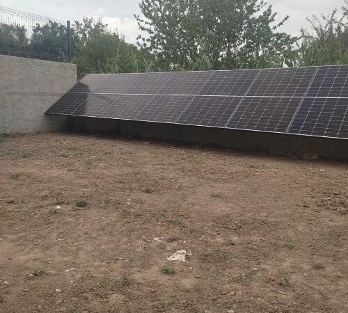 Panneaux photovoltaïques au sol